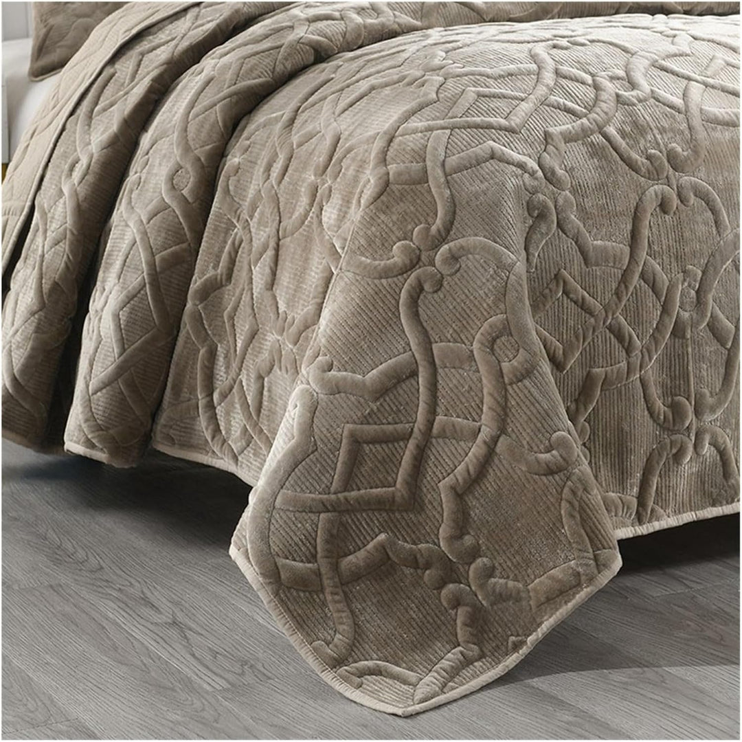 Brown Eclise 3-Piece Bedspread Set