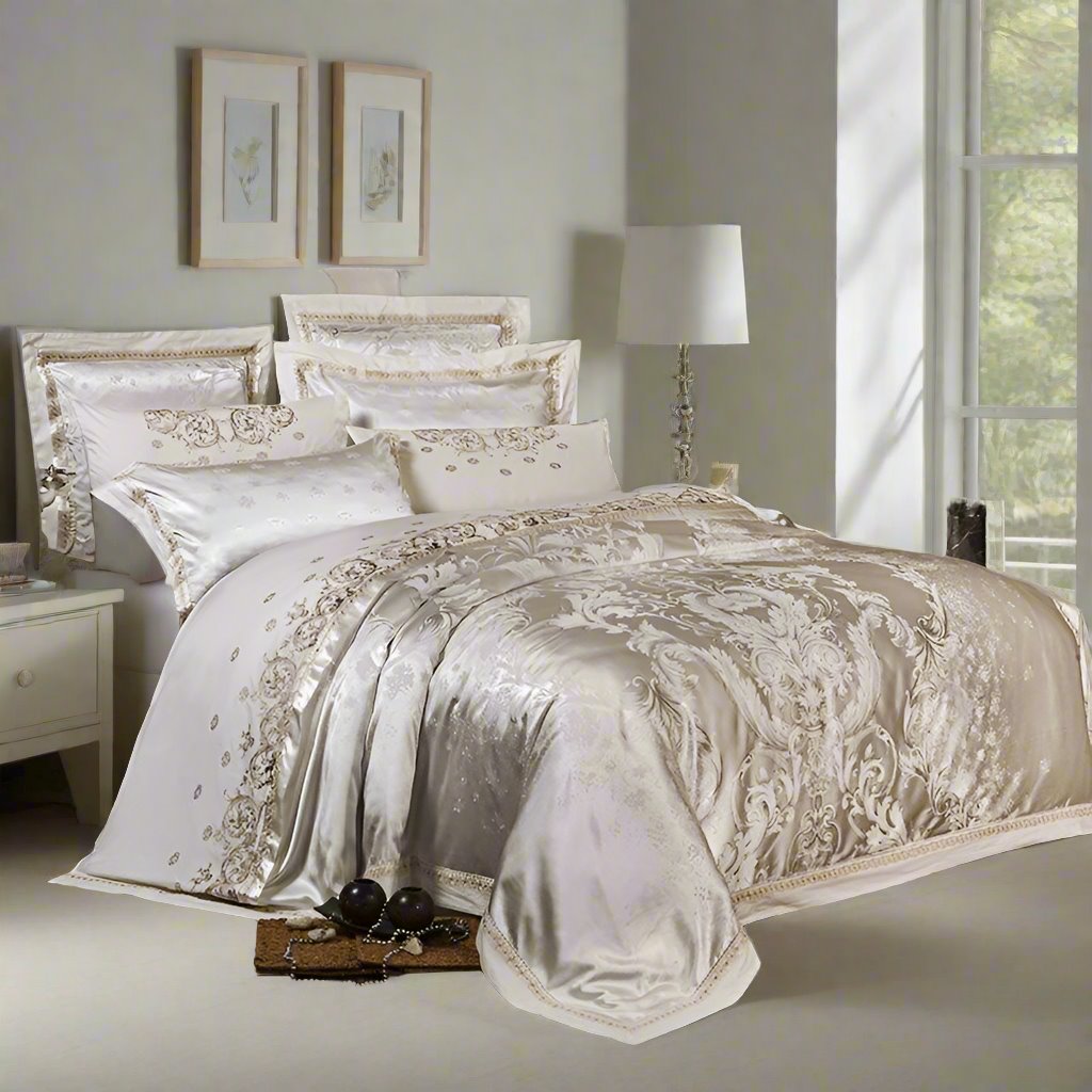 Laroux Luxury Jacquard Duvet Cover Set