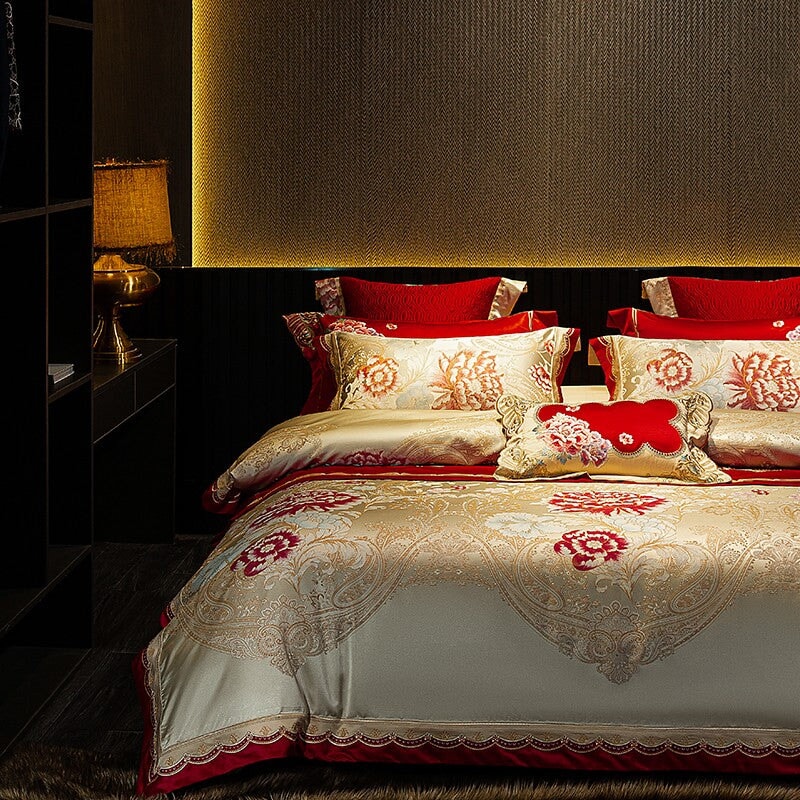 Oriental Jacquard Red Luxury Bedding Set (600 TC)